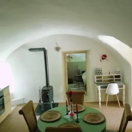 De Charme Le Mas Des Pelissiers Apartment Sabran
