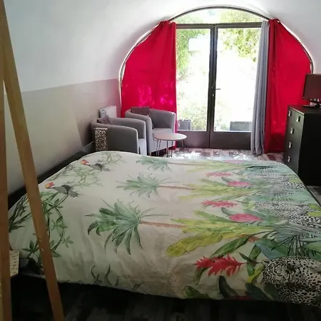 De Charme Le Mas Des Pélissiers Appartamento Sabran