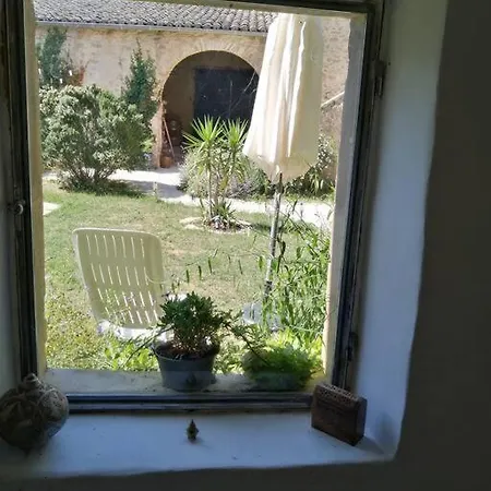 De Charme Le Mas Des Pélissiers *